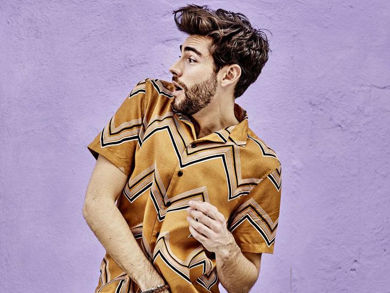 "La Cintura": Alvaro Soler è tornato